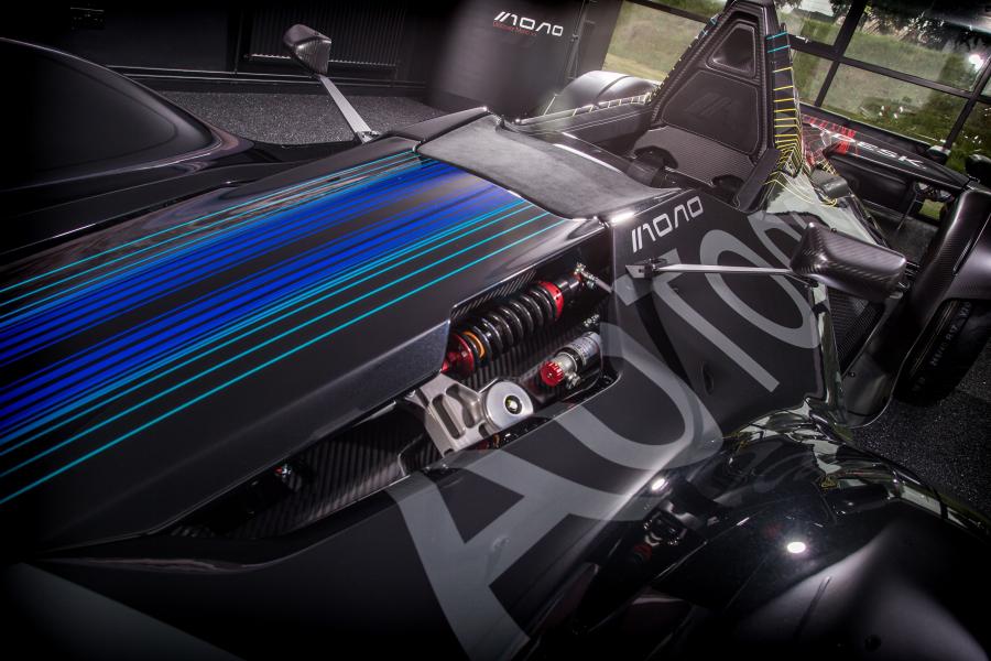 Детали экстерьера BAC Mono Art Car 2017 года  (фото 18 из 18)